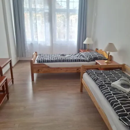 Klasterni Vinne Sklepy 3* Litomerice
