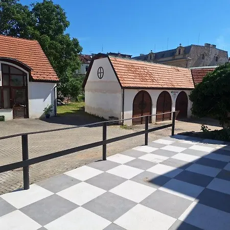Gasthof Klasterni Vinne Sklepy Litoměřice