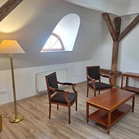 Klasterni Vinne Sklepy 3* Litoměřice